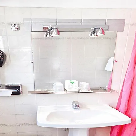 Jean Gabriel Montmartre Hotel 3*