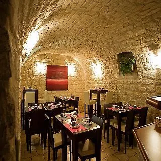 Jean Gabriel Montmartre Otel 3*